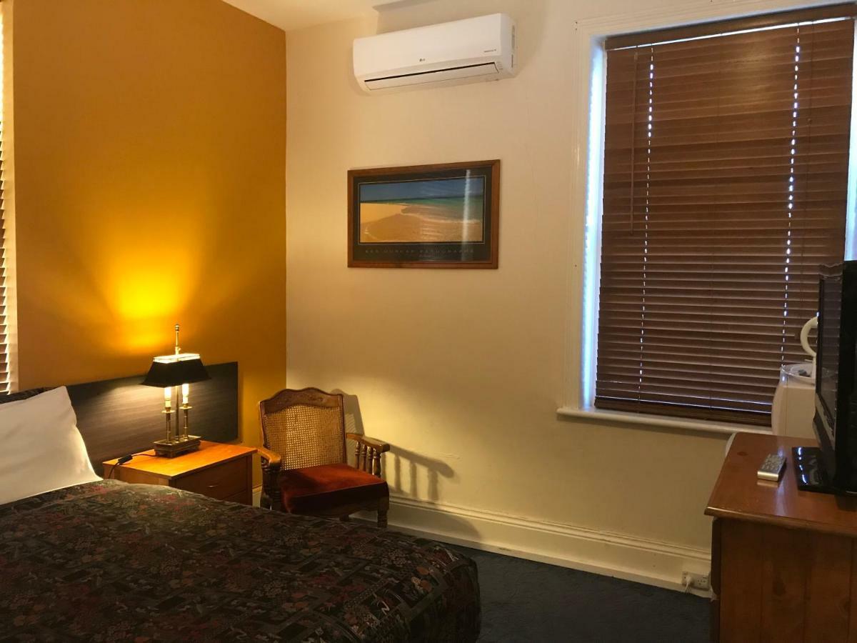 Terrace Central B&B Hotel Fremantle Exterior foto